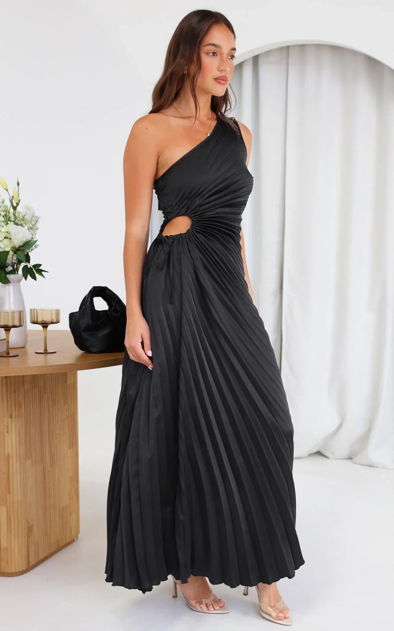 Sylviana - Robe midi plissée à une épaule