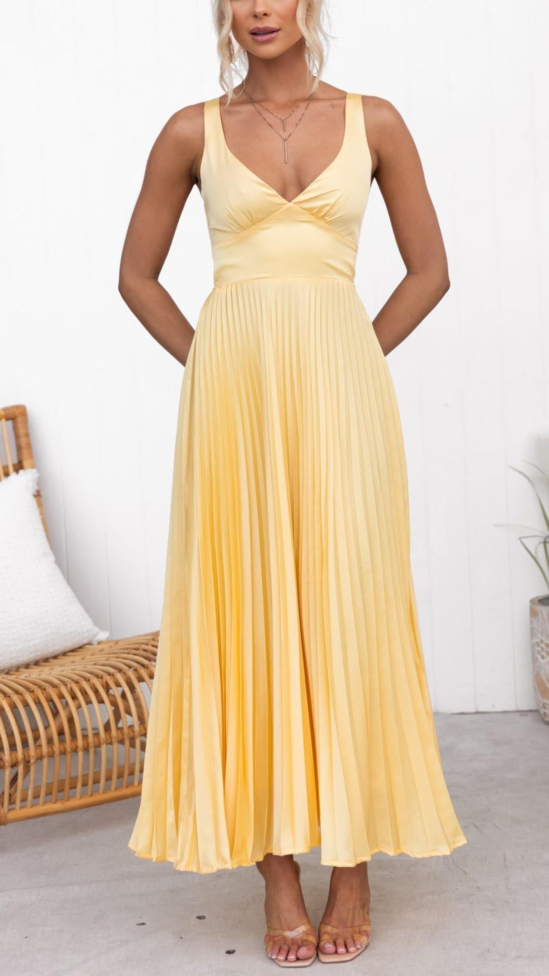 Aby - Robe Maxi Plissée Jaune à Décolleté en V